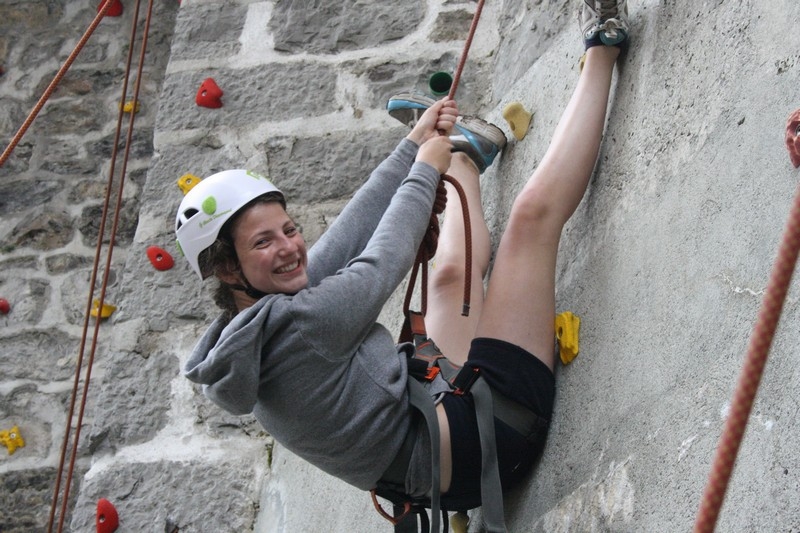 Village Camps International Summer Camp Leysin, Switzerland 2026-08-15 https://www.villagecamps.com/journals_admin/images/683-9-climb (36).jpg